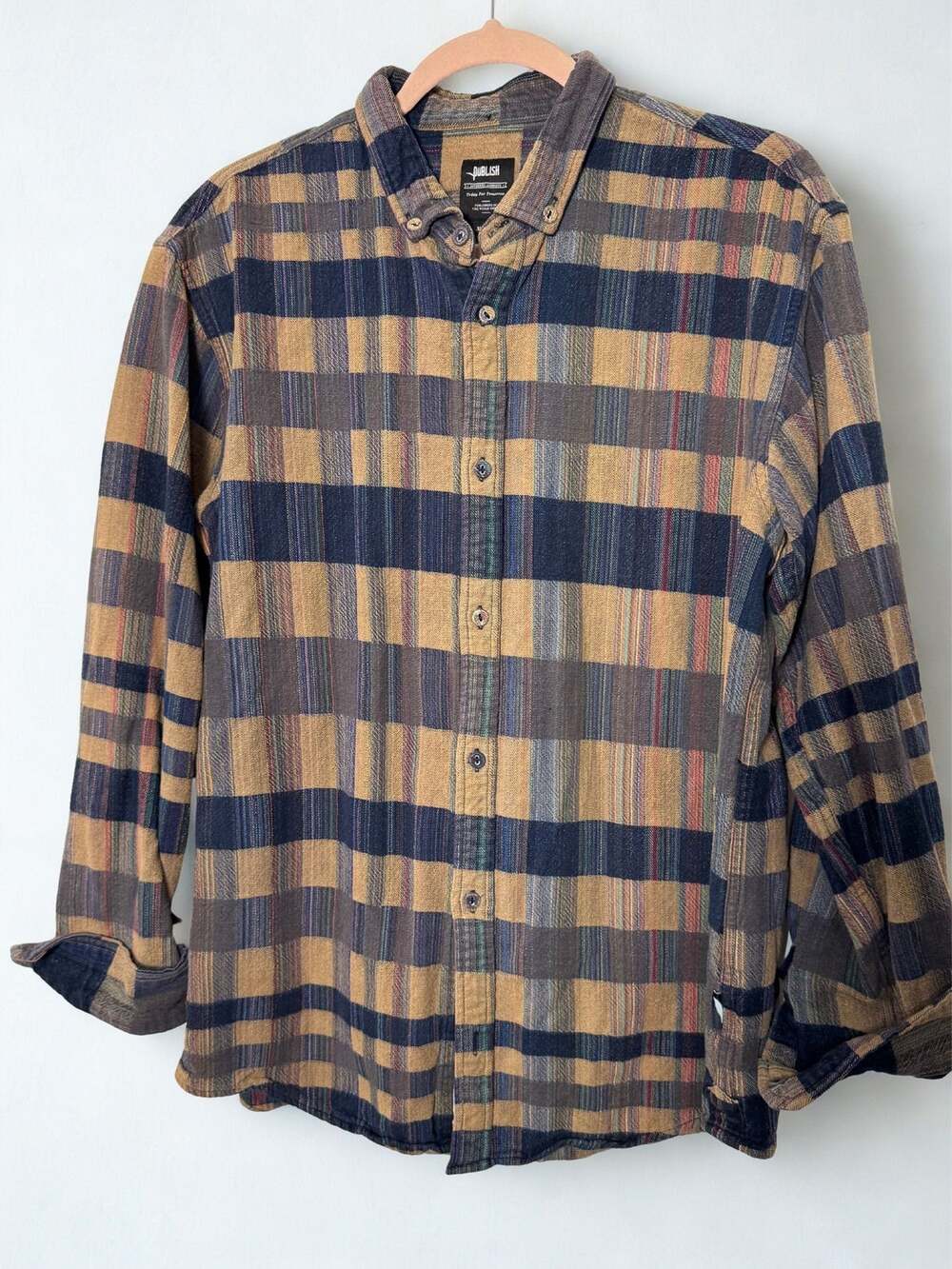 Publish- fall flannel- size XL
